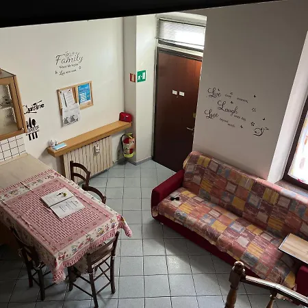 Holiday home Casa Vacanze Il Cortile Da Manu, Maggy&hope